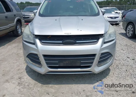 2013 Ford Escape Se z USA, uszkodzony, nr VIN 1FMCU0GXXDUB51801